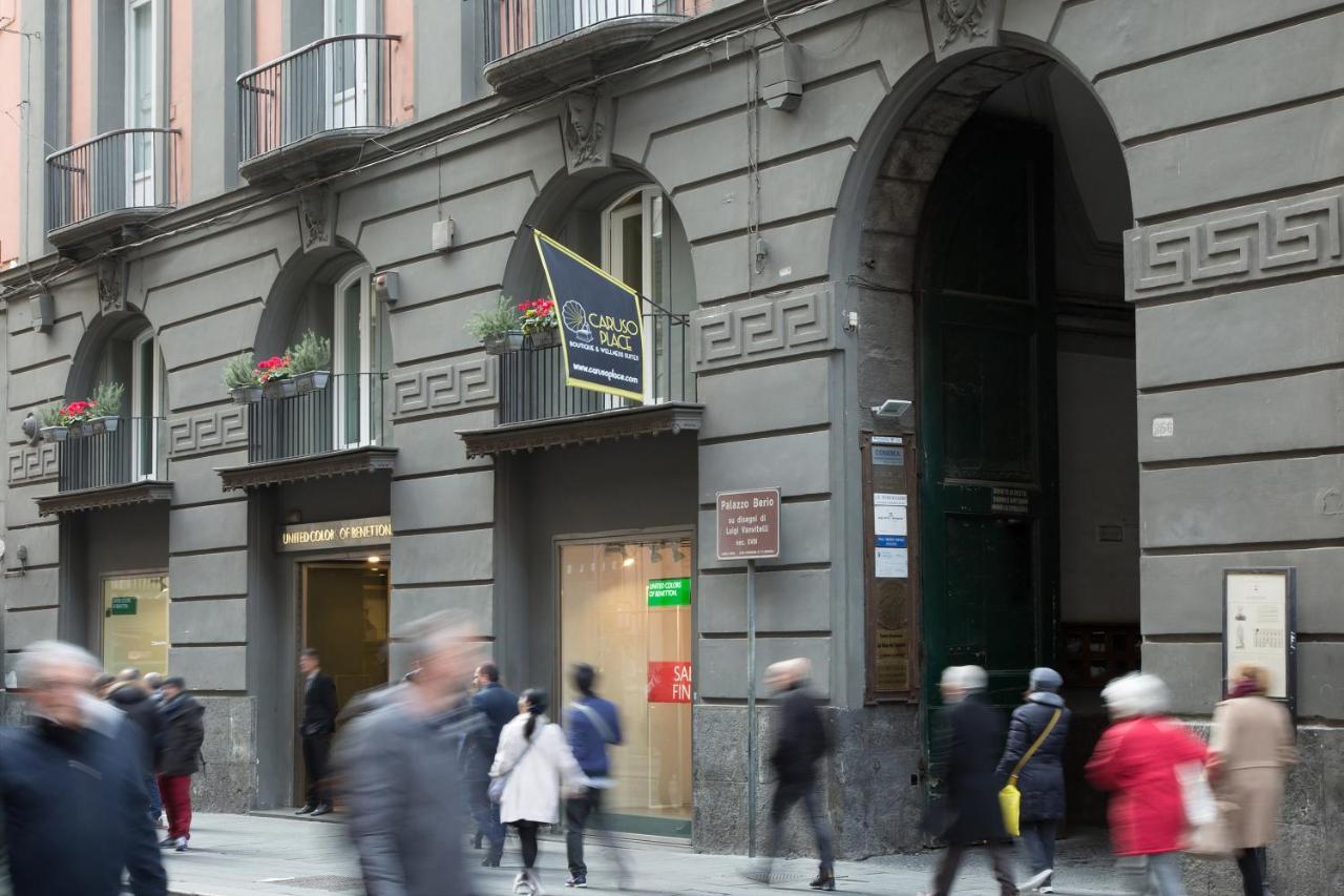 Caruso Place Boutique & Wellness Suites Napoli Bagian luar foto