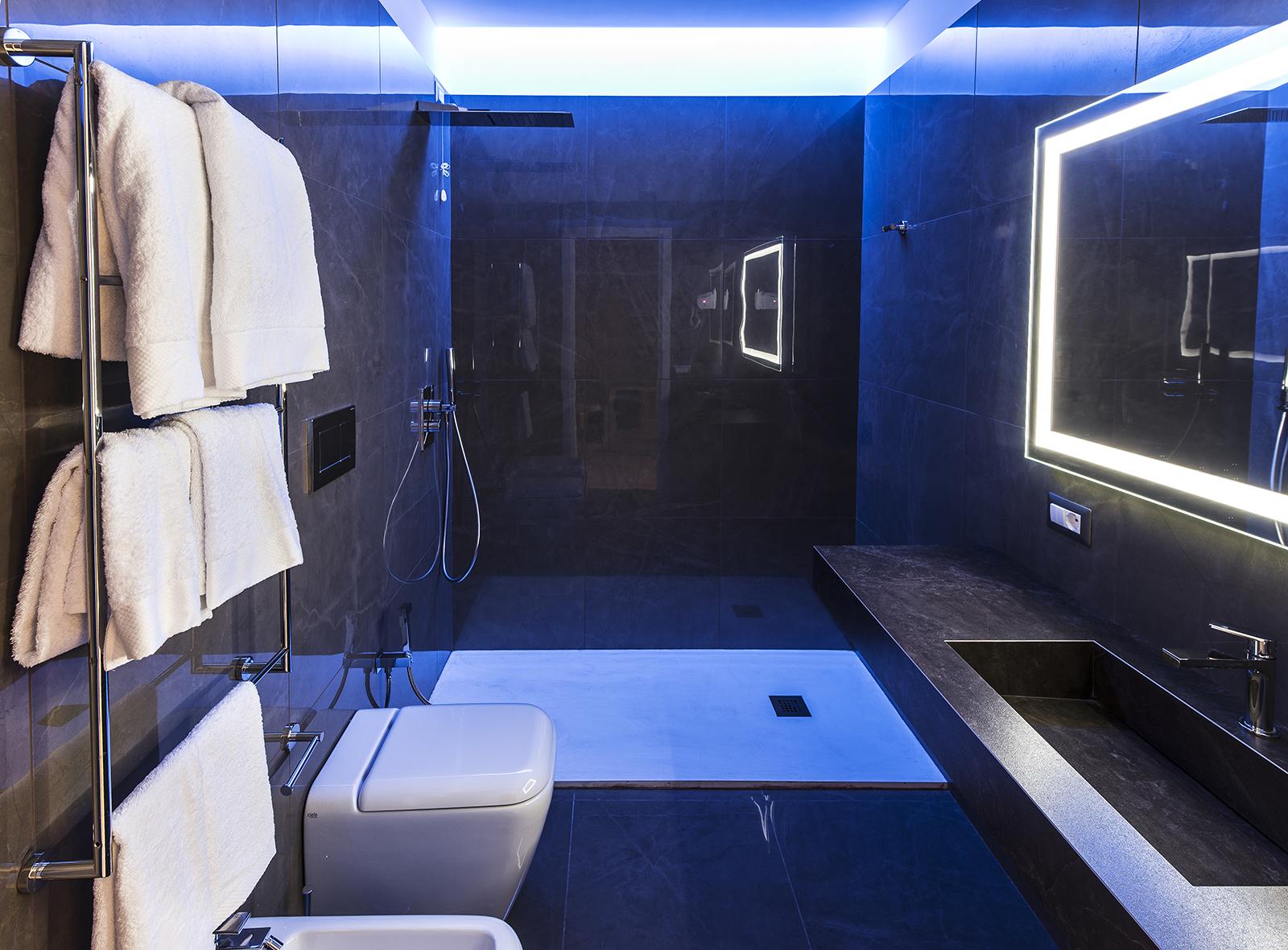 Caruso Place Boutique & Wellness Suites Napoli Bagian luar foto
