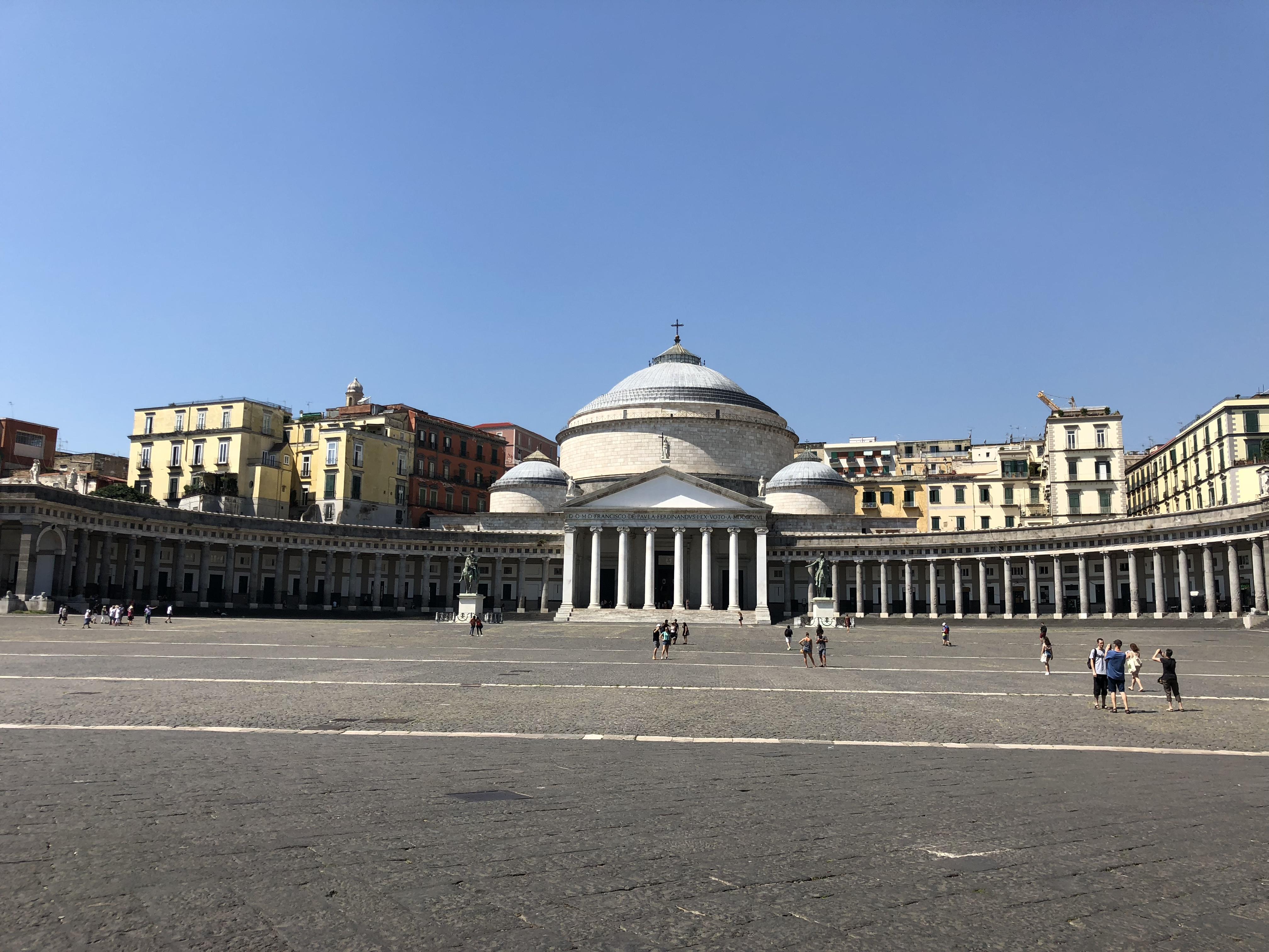 Caruso Place Boutique & Wellness Suites Napoli Bagian luar foto